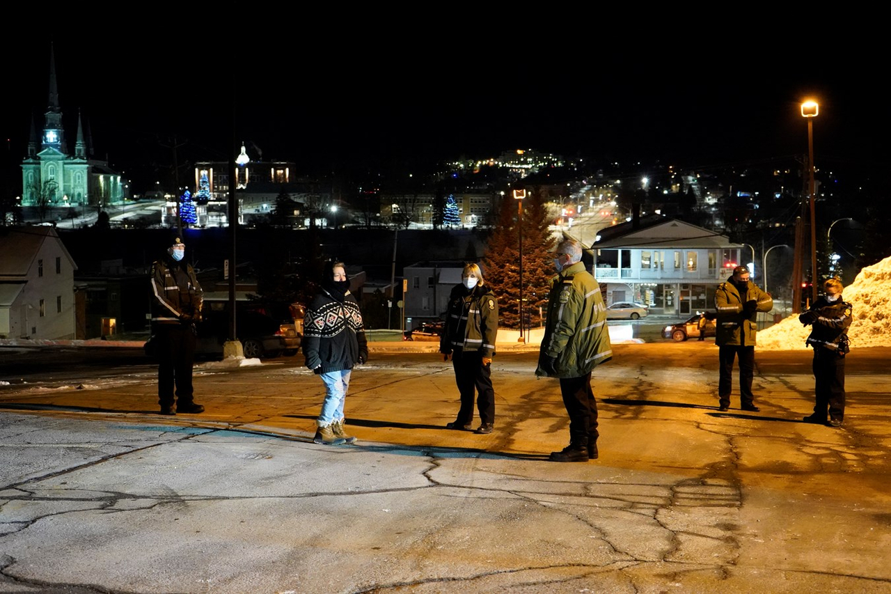 Saint-Georges: quelques dizaines de protestataires contre le couvre-feu