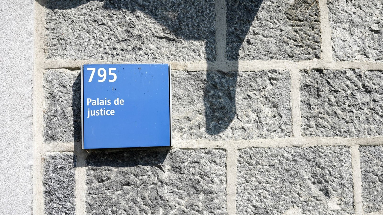 Les procédures continuent pour les trois accusés d'introduction par effraction