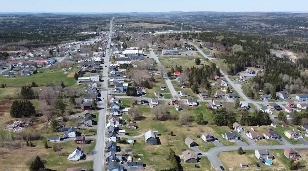 Normand DeLessard présente Sainte-Justine vue du ciel