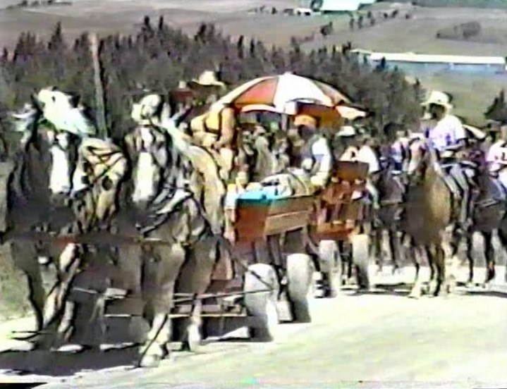 Normand DeLessard présente la Grande Randonnée de Saint-Victor à St-Jules en 1989