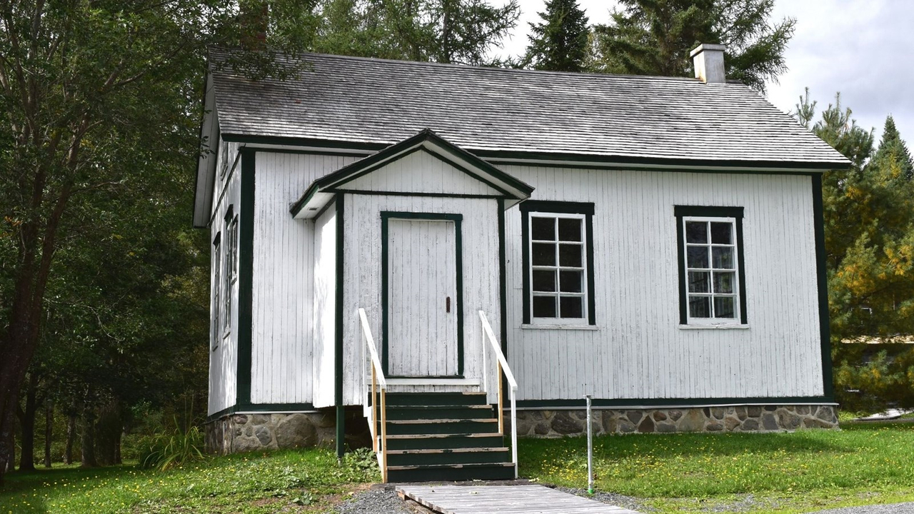 École de rang extérieur