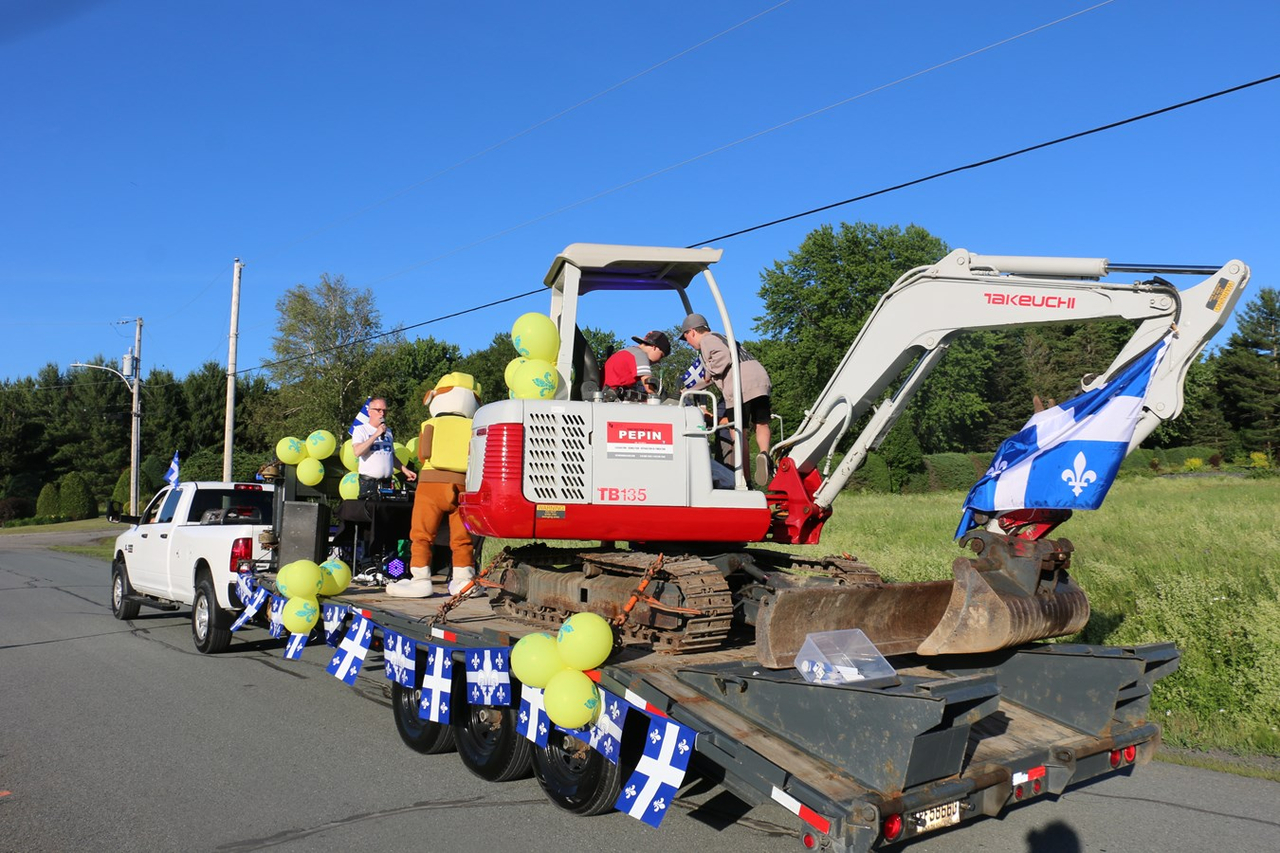 Défilé à Saint-Victor pour la Fête nationale du Québec