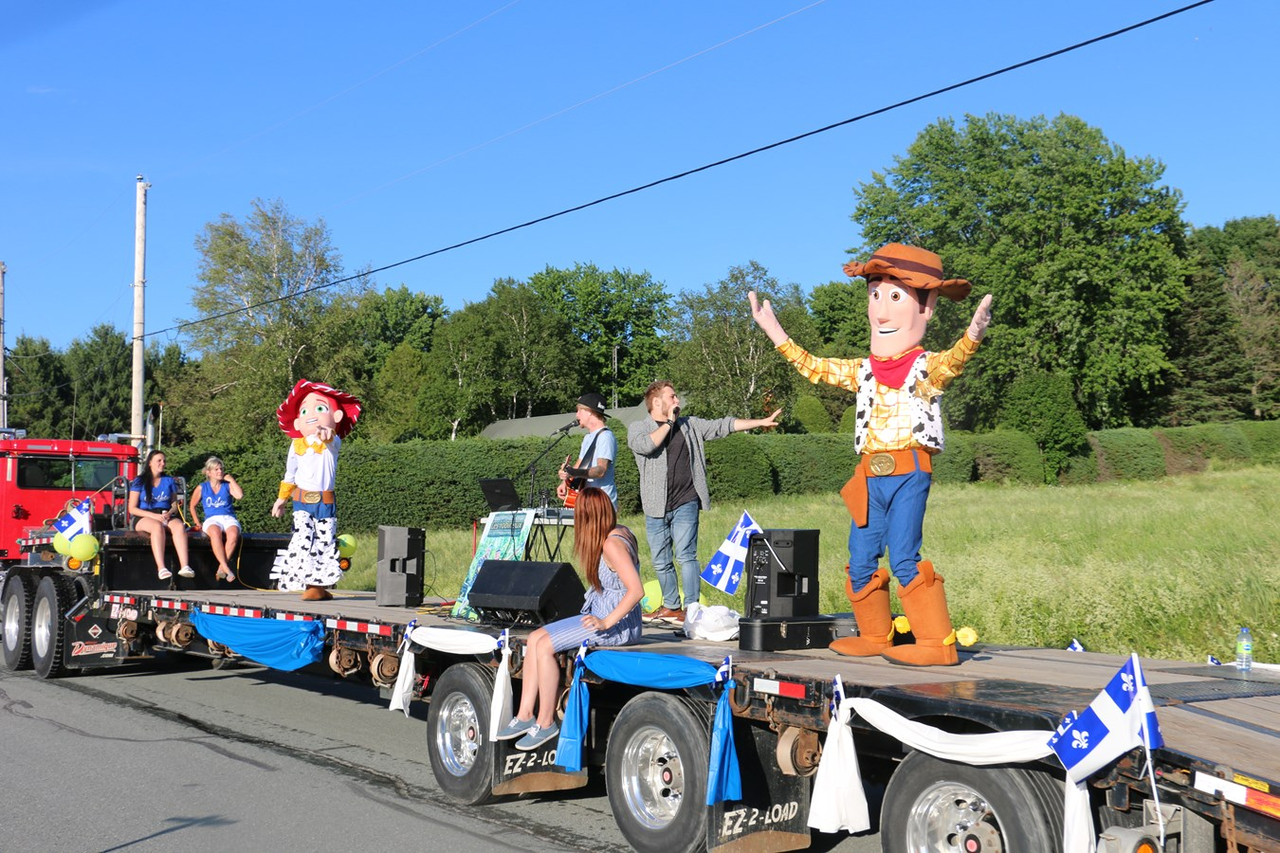 Défilé à Saint-Victor pour la Fête nationale du Québec