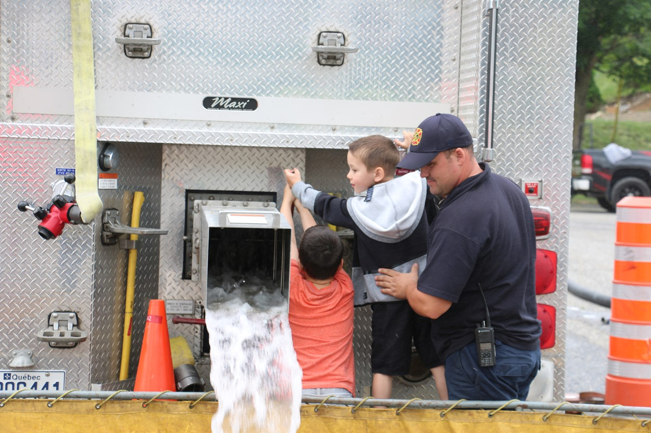 Nouveau record pour le lave-o-thon des pompiers de Vallée-Jonction