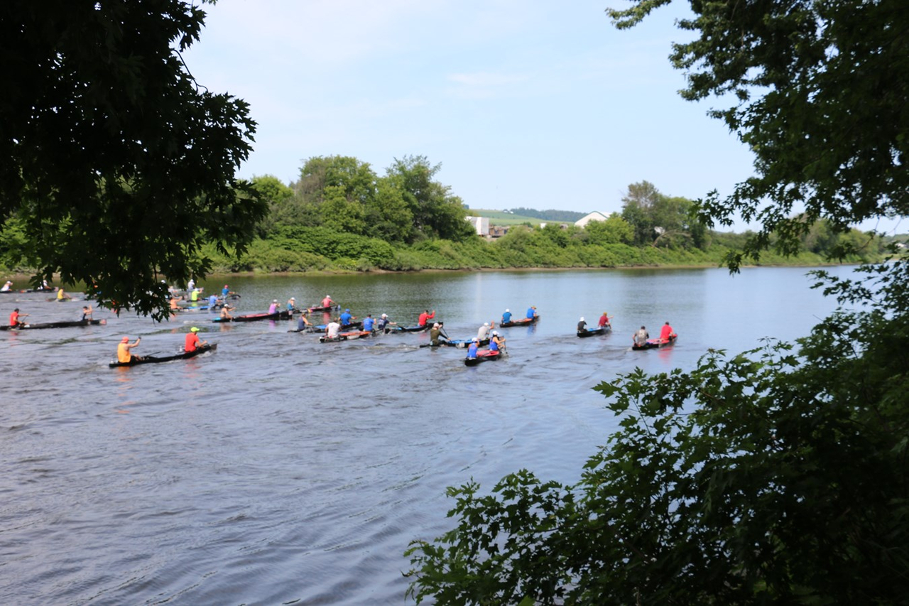 Découvrez en images la course de canot en binôme à Vallée-Jonction