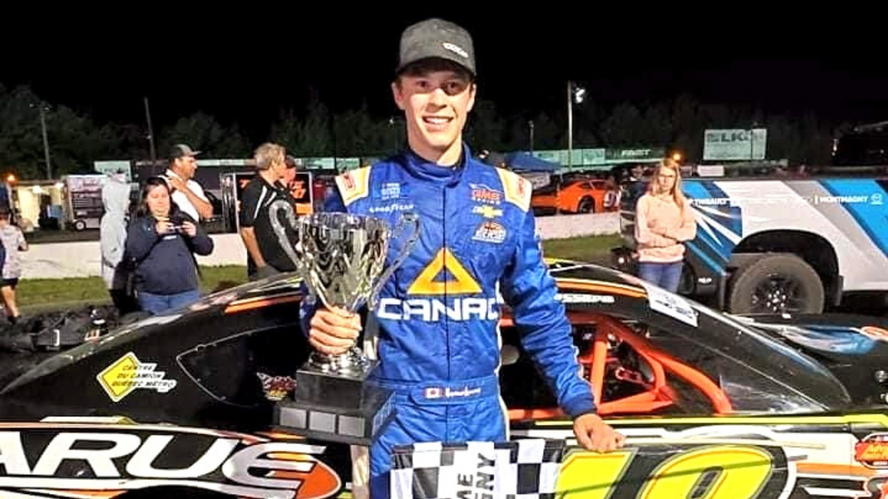 Raphaël Lessard signe sa première victoire avec Larue Motorsport