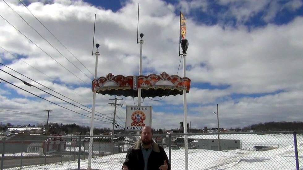 Normand DeLessard présente l'histoire de Beauce Carnaval