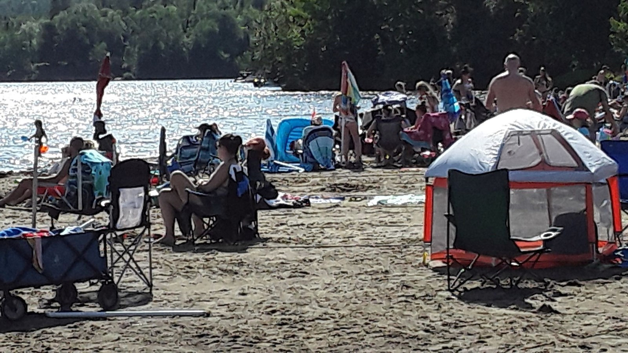 Plage au Lac Blanc dans Portneuf.