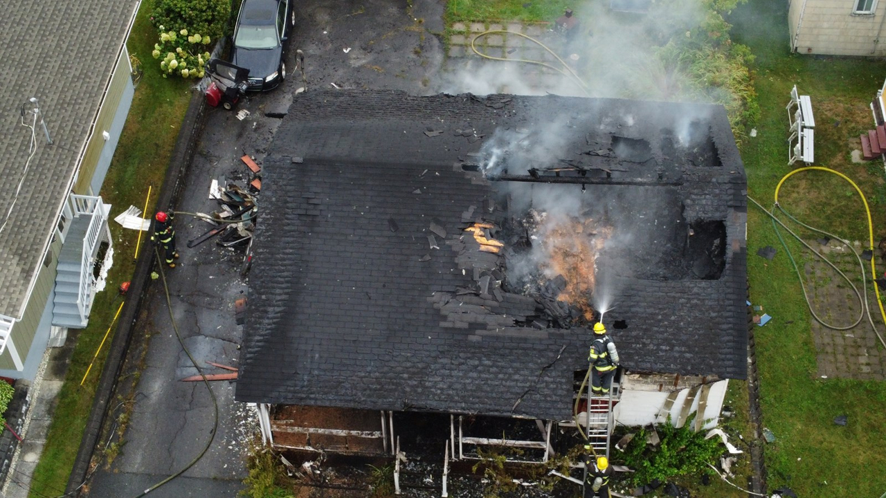 Une résidence ravagée par les flammes à Beauceville