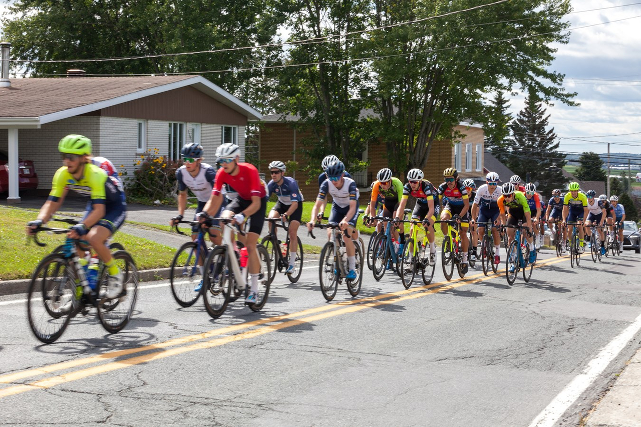 Championnats canadiens sur route: Guillaume Boivin vainqueur des élites hommes