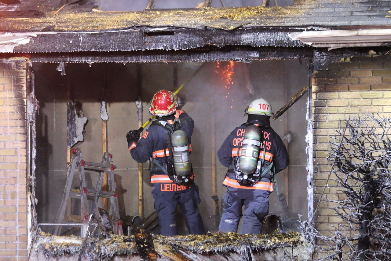 Les dommages sont considérables pour la résidence qui a pris feu hier soir