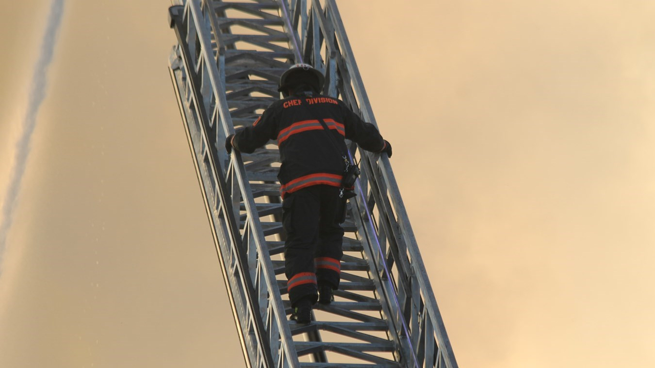 Incendie chez Usinage Xpress: le feu aurait pris naissance dans la chambre à peinture