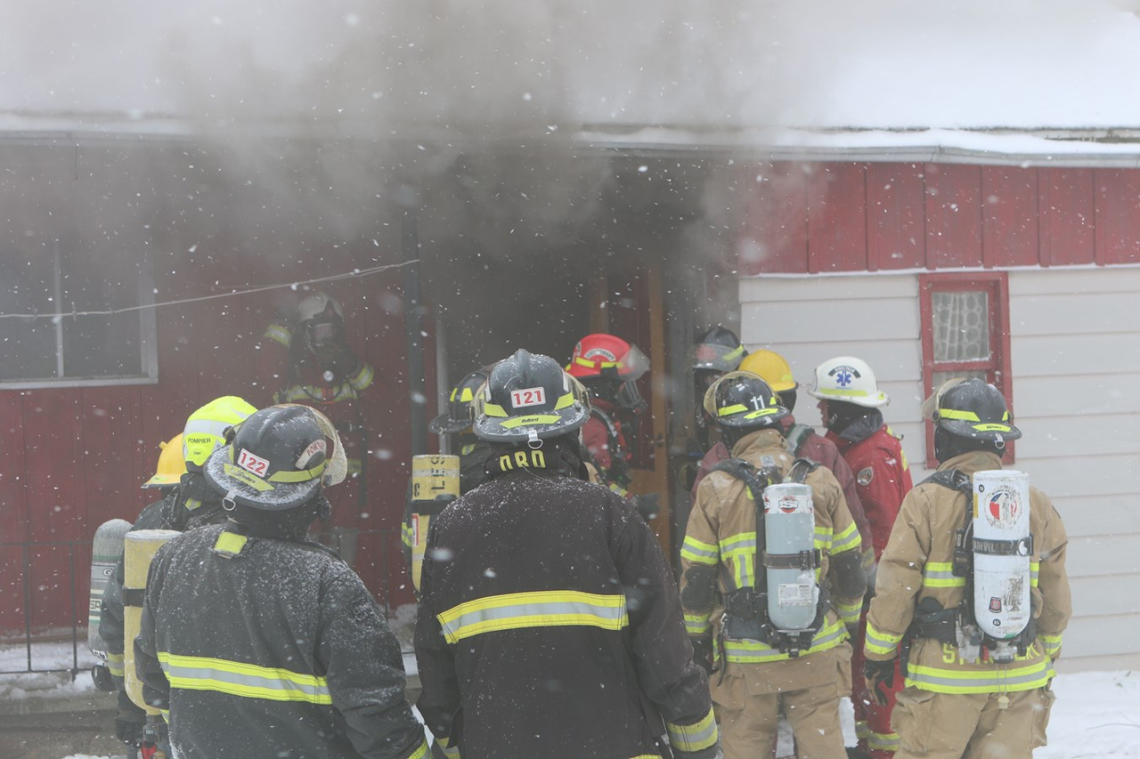 Un bon exercice de mise à feu pour les pompiers de Lambton