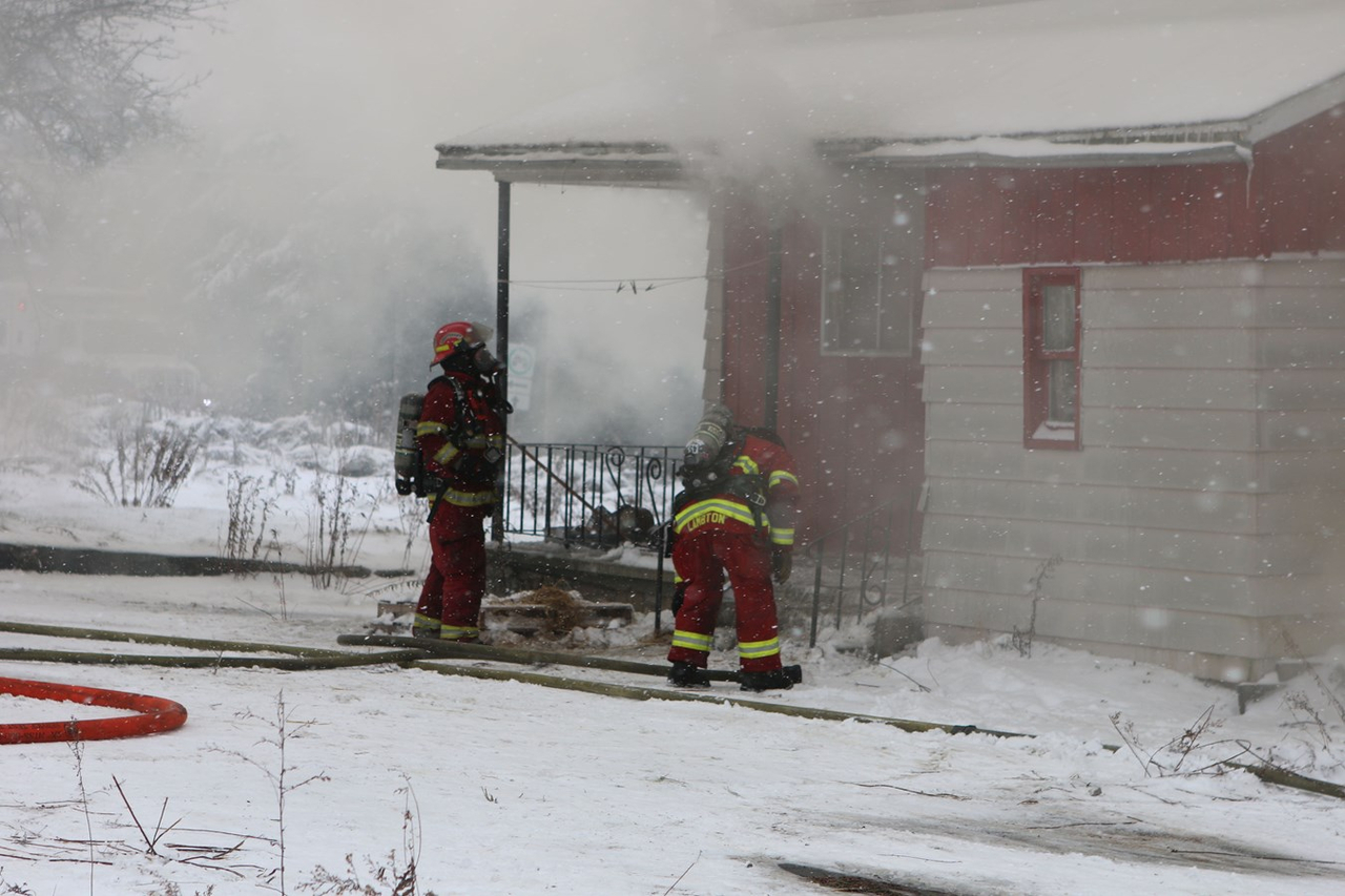 Un bon exercice de mise à feu pour les pompiers de Lambton