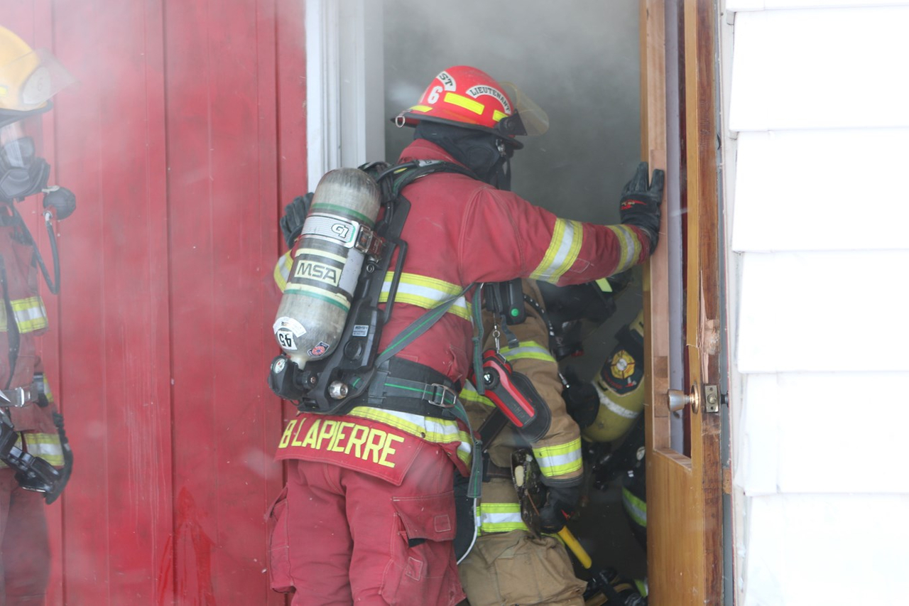 Un bon exercice de mise à feu pour les pompiers de Lambton