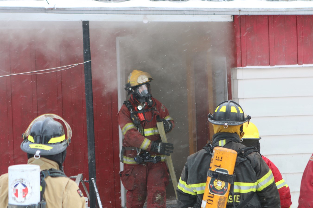 Un bon exercice de mise à feu pour les pompiers de Lambton