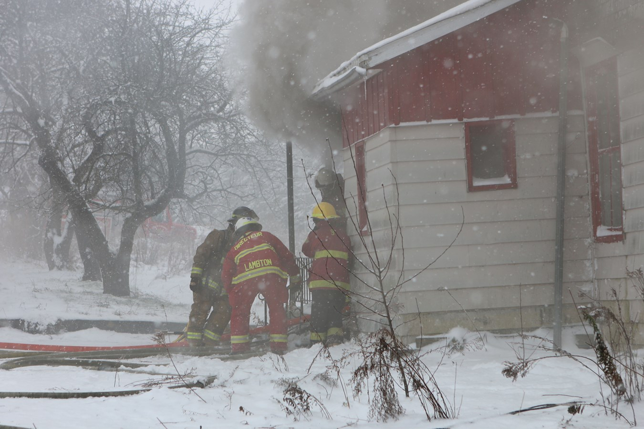 Un bon exercice de mise à feu pour les pompiers de Lambton
