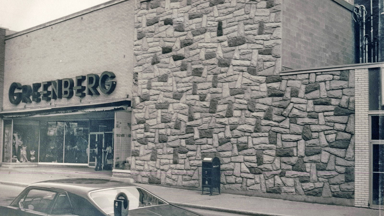 Le magasin A.L. Green, premier escalier roulant à Saint-Georges