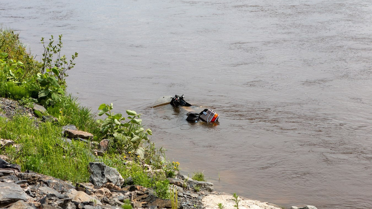 Une moto à l'eau