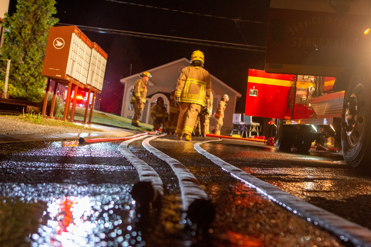 Feu de commerce à Saint-Bernard