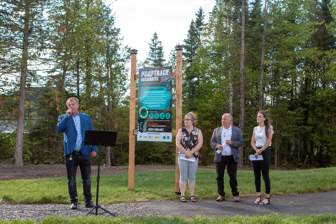 Saint-Éphrem inaugure son pumptrack