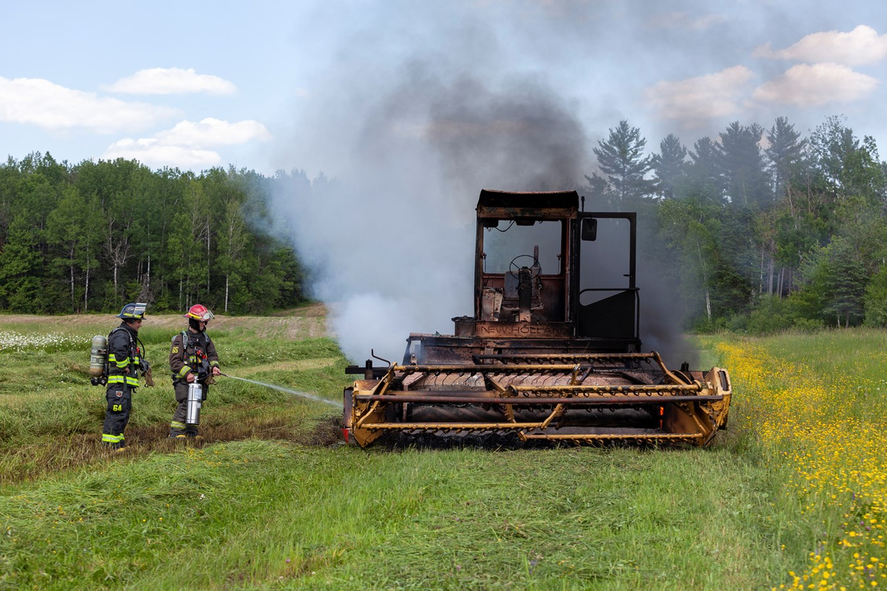 Feu de machine agricole à Saint-Georges