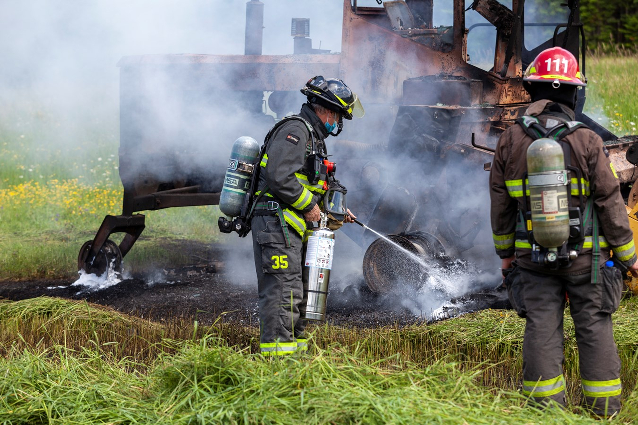 Feu de machine agricole à Saint-Georges