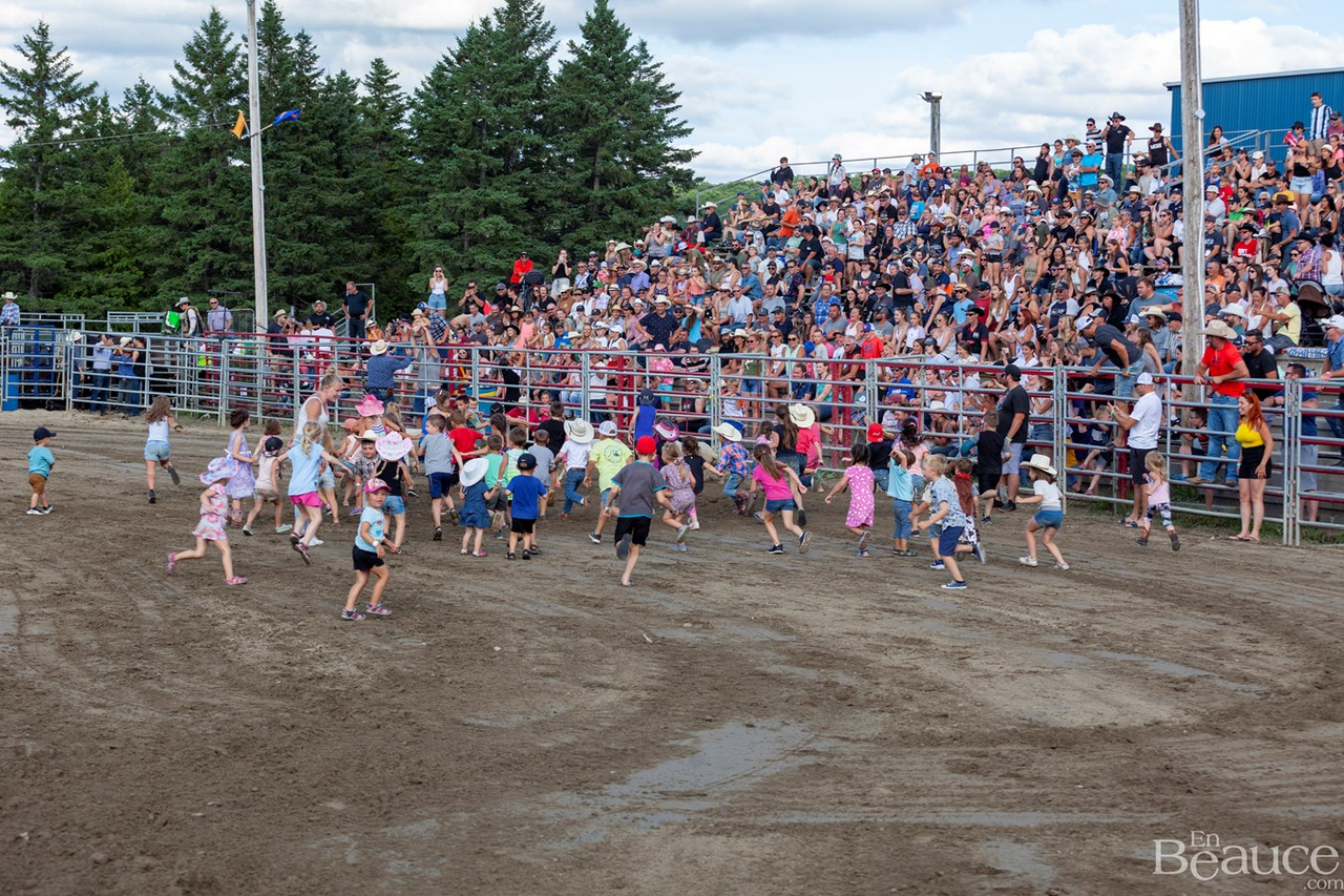 Un dernier rodéo enlevant pour les 43e Festivités Western de Saint-Victor
