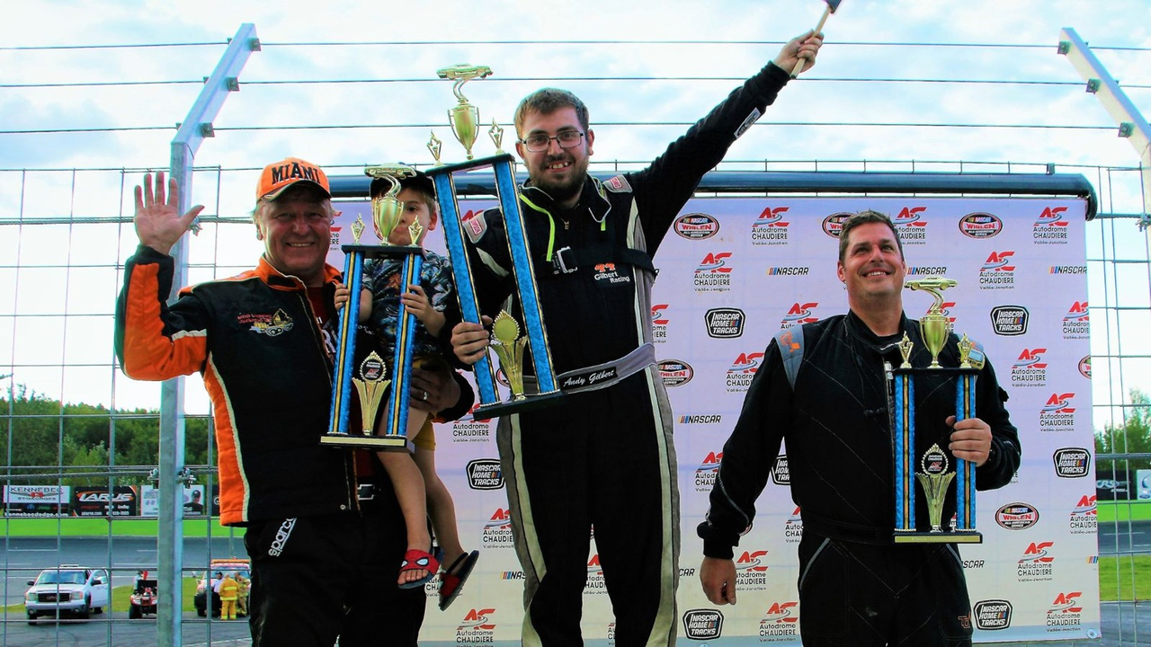 Podium Nascar Vintages