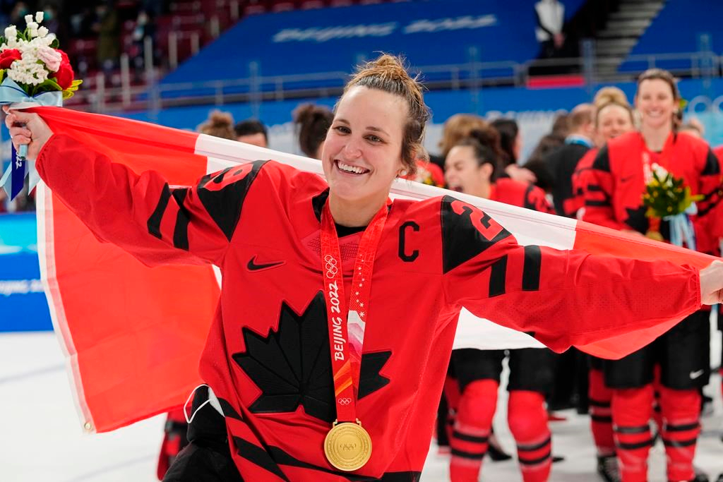 Cinq questions avec la buteuse en or d'Équipe Canada, Marie-Philip Poulin