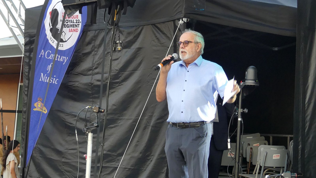 Le maire Claude Morin.