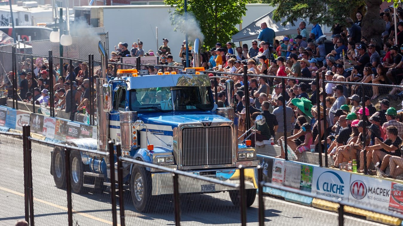 L'accélération de camions de Saint-Joseph en images
