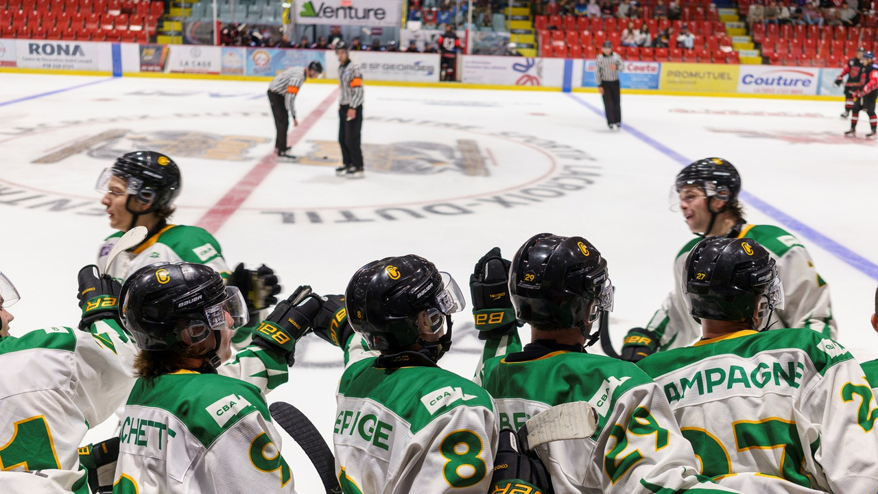 Hockey: les Condors étaient en feu pour l'ouverture de la saison