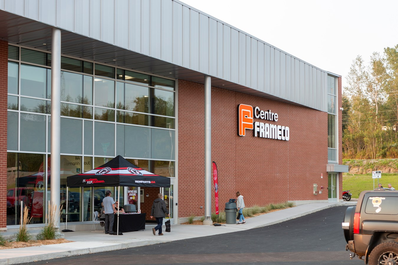 Un premier match au Centre Frameco de Saint-Joseph-de-Beauce