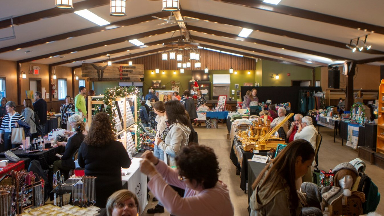 Une trentaine d'exposants au Marché de Noël de Saint-Victor