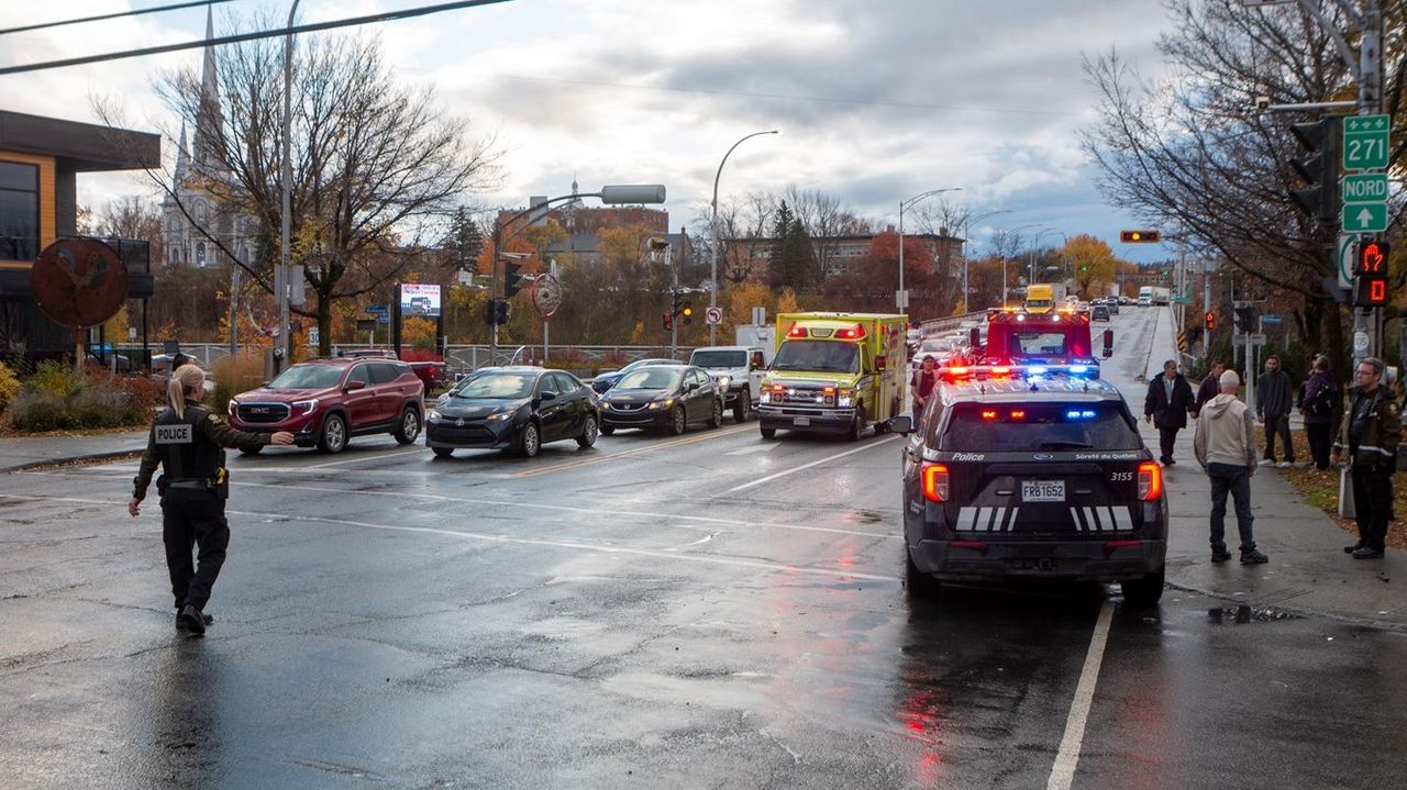 Collision au croisement de la 118e rue et de la 1re Avenue à Saint-Georges