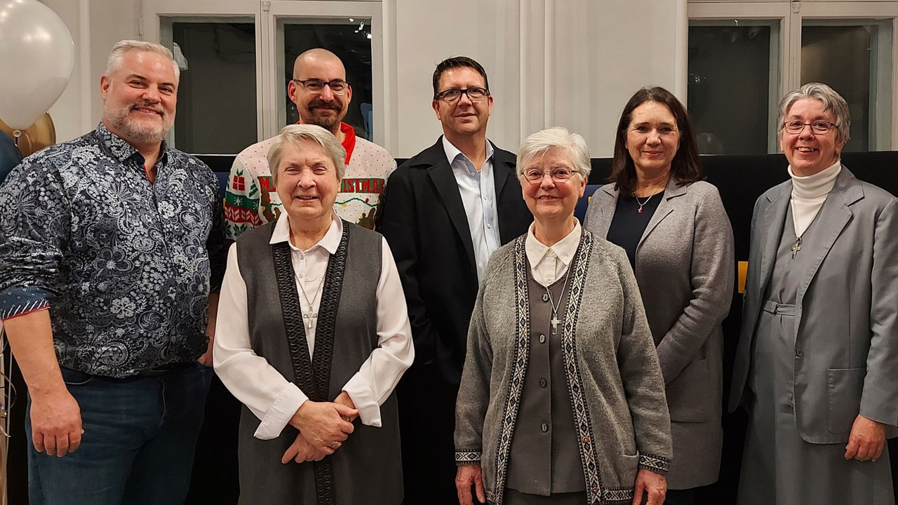 Le conseil d’administration actif pendant la transition: Pierre Poulin, Marc-André Turcotte, Steeve Groleau, Chantal Rancourt, Sr Sylvie Bourget, RJM, Sr Diane Fortier, RJM, et Sr Jacqueline Poulin, RJM.