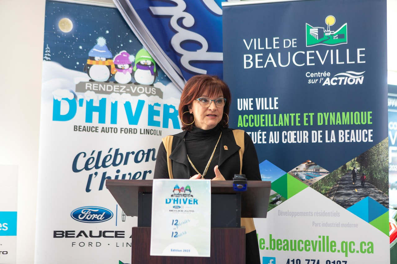 Nicole Jacques, Conseillère Municipale au district 3
