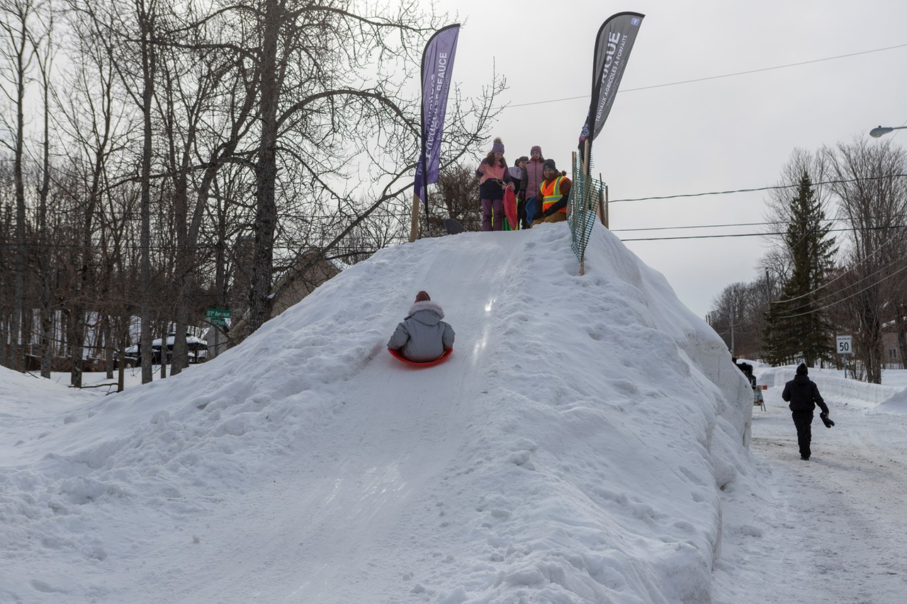 Beauceville: ça glisse sur la 110