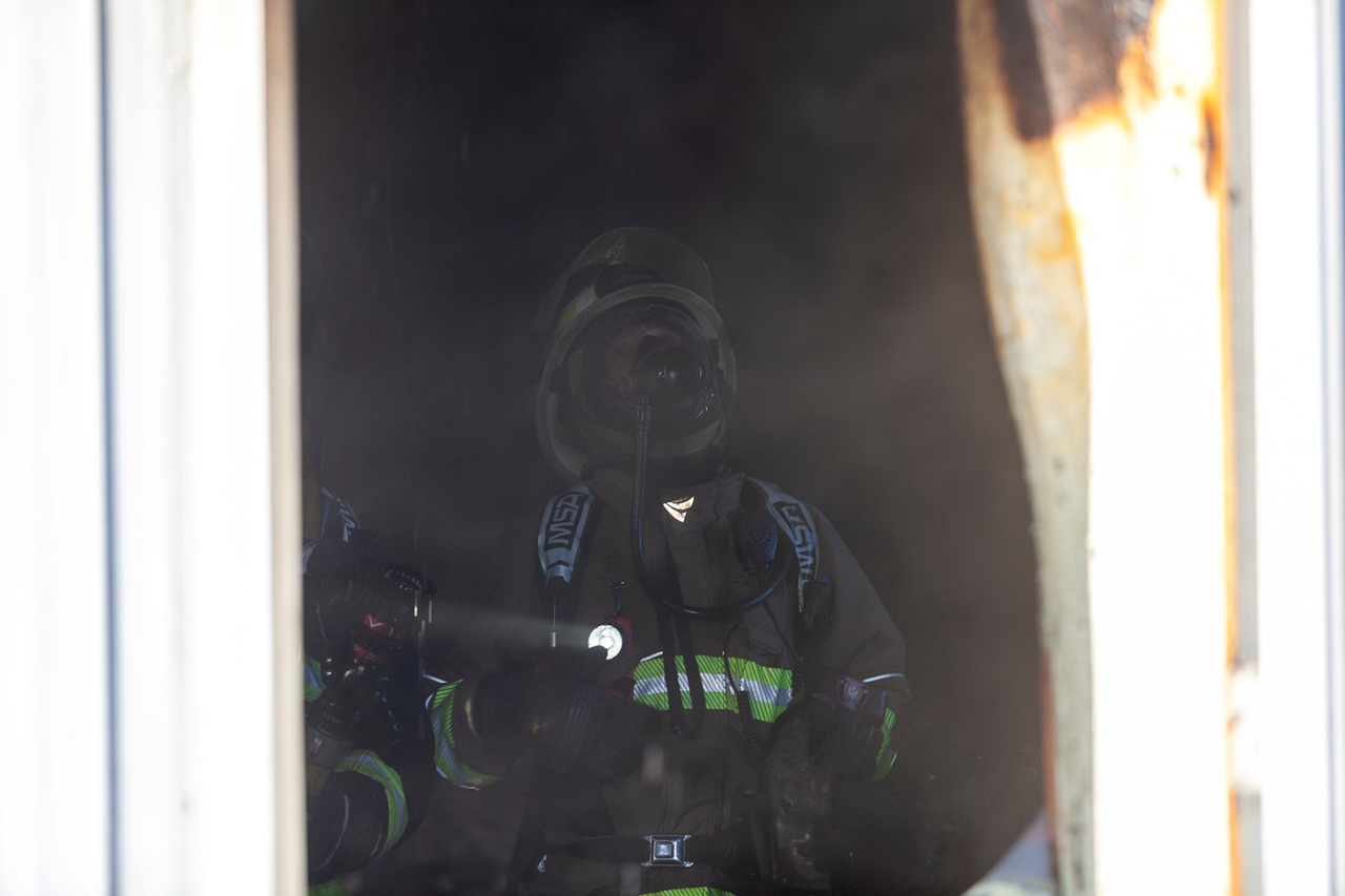 Feu de garage à Saint-Jules