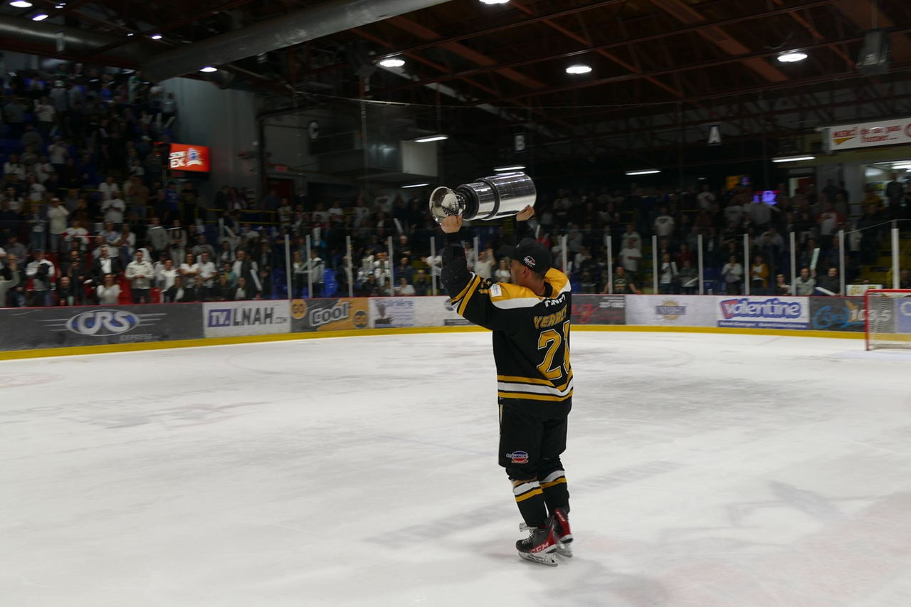 Le Cool FM remporte la Coupe Vertdure face à Thetford
