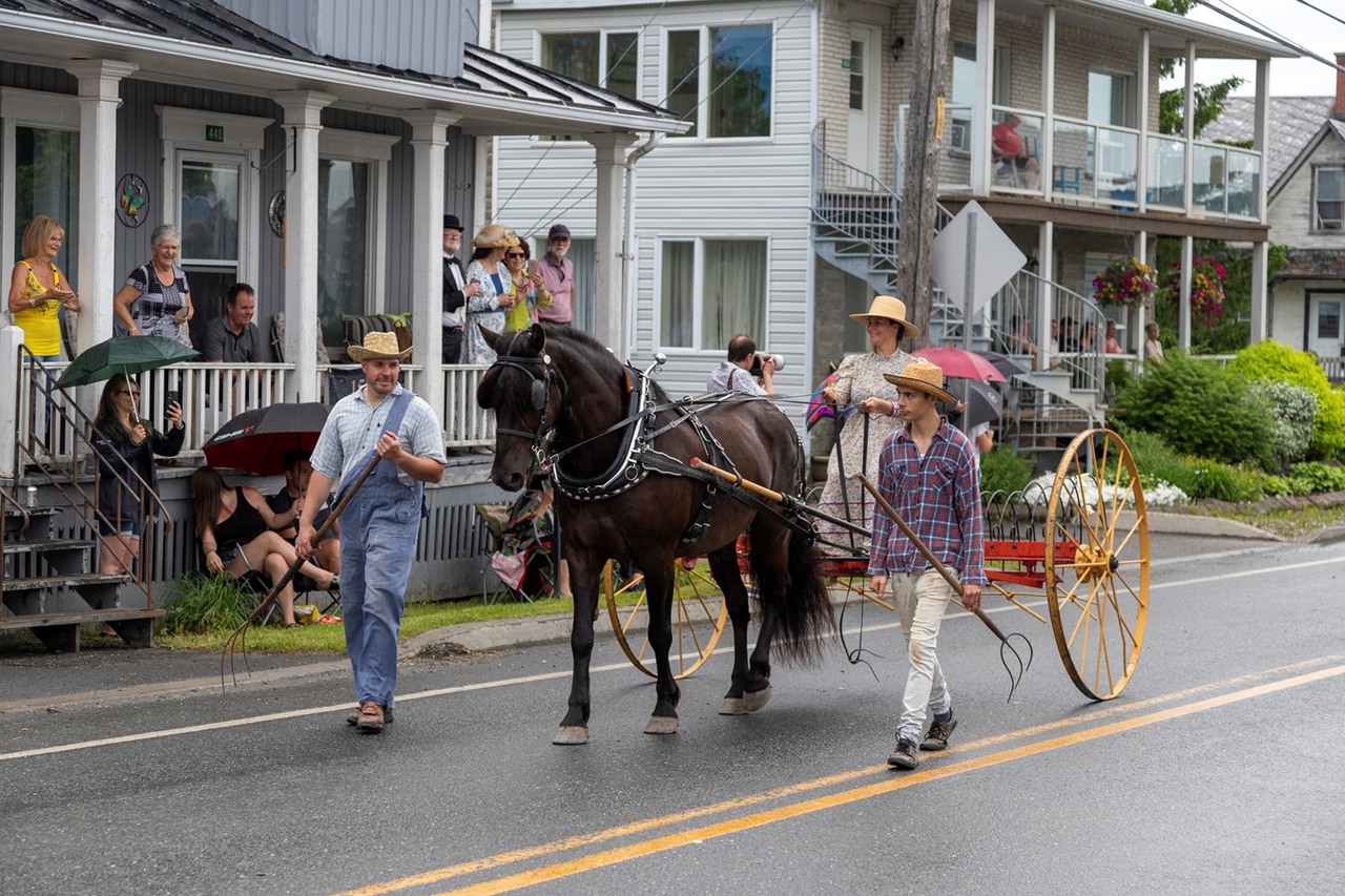 La parade de Saint-Honoré-de-Shenley en photos et en vidéo