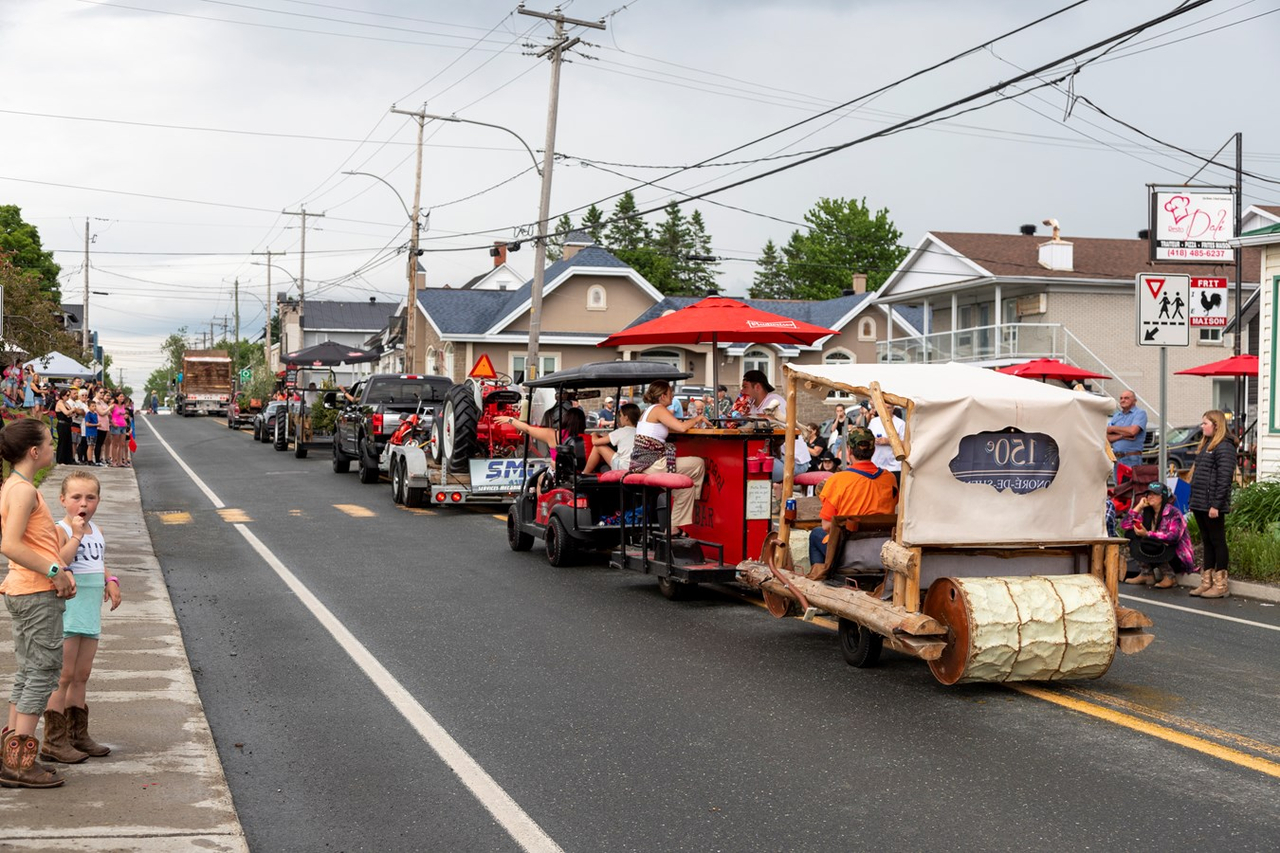 La parade de Saint-Honoré-de-Shenley en photos et en vidéo