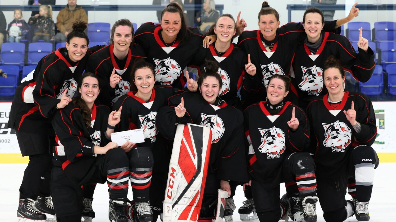 Classe D consolation: Les Loups de Beauce