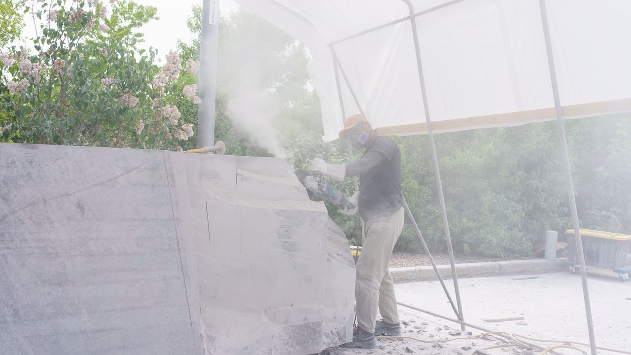 Beauce art: les sculpteurs achèvent leur travail