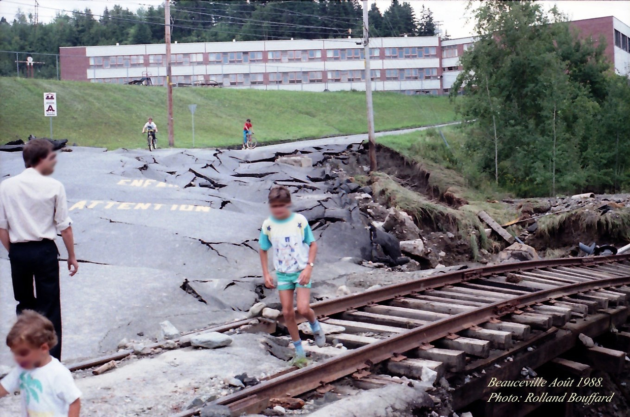 Beauceville sous la boue... en 1988!