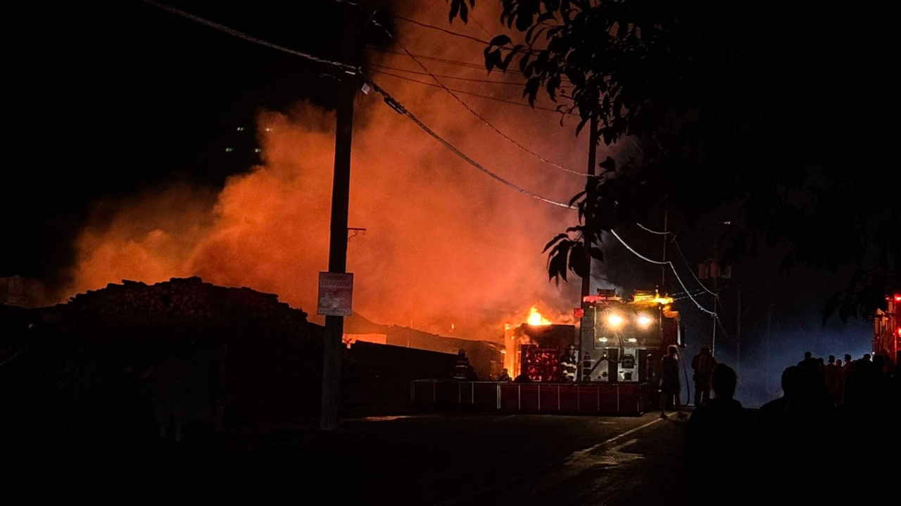 Un incendie majeur éclate à Saints-Anges