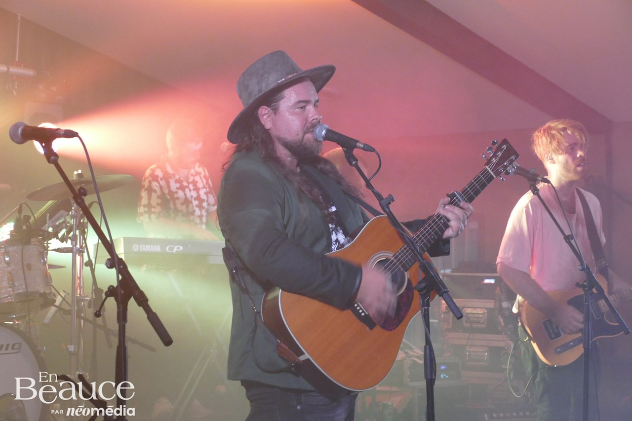 La folie western s'empare de Saint-Victor