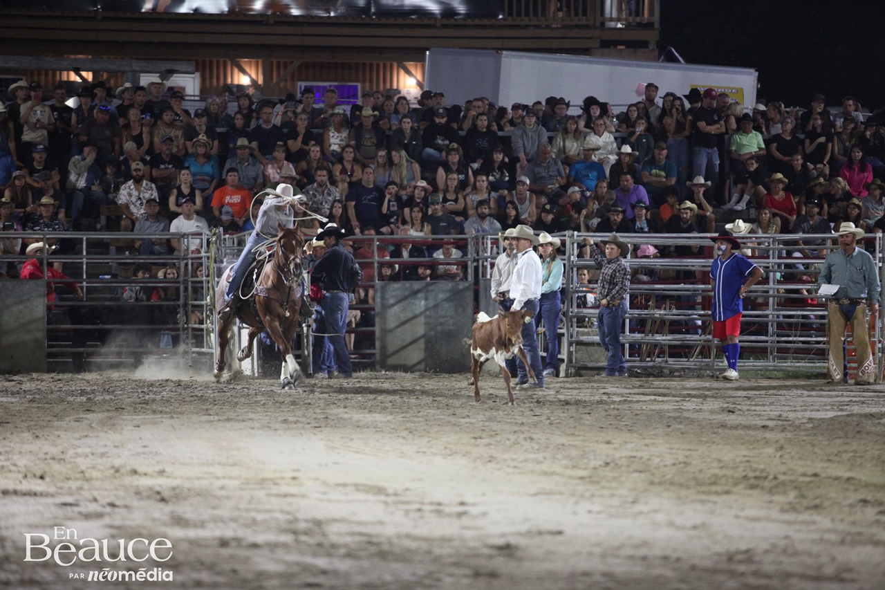 La folie western s'empare de Saint-Victor