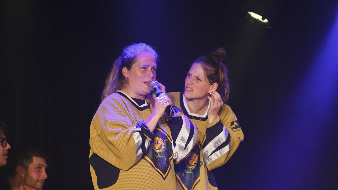 Une soirée retrouvailles des Pissenlits sous le signe de l'humour